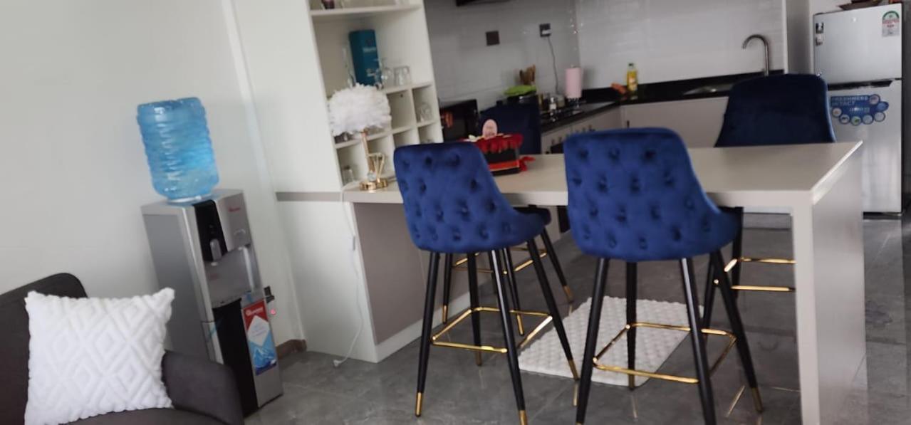 Himalaya Heights 2 Bedrooms Apartment-Kilimani Nairobi Esterno foto